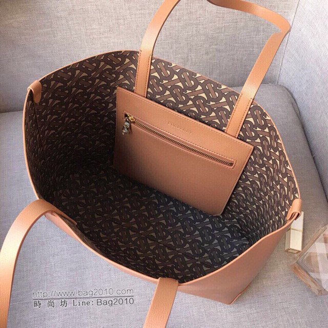 Burberry專櫃新款女包 大號Burberry壓花徽章 巴寶莉敞口托特包  db1086